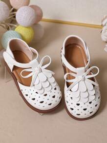 New Arrival Baby Girls' Princess Walking Shoes With Hollow Out Heart, Bowknot, Tassel, Flowers Decoration, Hook&loop Closure, Suitable For All Seasons