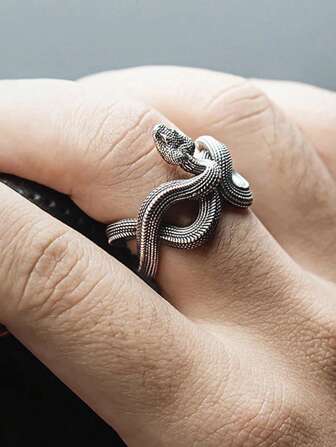 1pc Coiled Snake Opened Mouth Ring