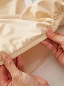 1 khăn trải bàn chống thấm nước, màu trơn, nhẹ, sang trọng, chống dầu, thích hợp cho bàn ăn, bàn cà phê, bàn làm việc, chống bụi, có thể giặt được, màu be - Màu be - Xem 5