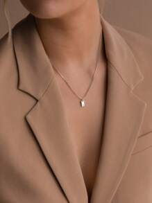 1件时尚不锈钢长方形26字母吊坠项链，女士礼物 - 銀色 - 查看 2