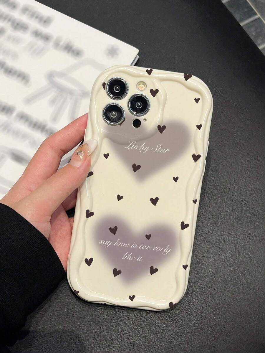 1个TPU材质奶油色心形防震手机壳，兼容 11、12、13、14、15、16、12 Pro Max、13 Pro Max、14 Pro Max、15、15 Pro、15 Plus、15 Pro Max、A03、A04、A12、A13、A23、A24、A33、A34、A52、A72、A73，国际版，非国内版 - 彩色 - 查看 1