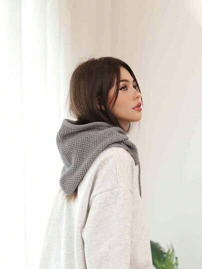 قبعة نسائية شتوية دافئة متكاملة بوشاح رقبة وحماية للأذنين محبوكة من الصوف