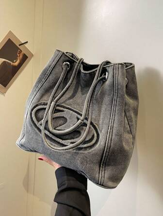 1 Piece Of Black Embossed Letter Decorated Denim Casual Shoulder Crossbody Bag Suitable For Women To Work,Commute,Vacation,Travel,Take Photos,Date,And Shop As Gifts,School Bag,Large Capacity,Portable,For Teen Girls Women College Students,White-Collar Workers,Perfect For Work,Back To School,Middle School,High School,College,Vacation