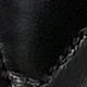 Hitam