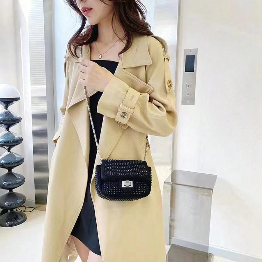 Women Shoulder Bags - 黑色 - 查看 1