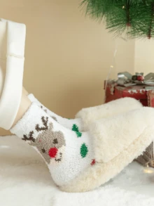 1對女性中筒長袜,印有馴鹿和波點圖案,採用珊瑚絨製成,厚保溫,適合家居和休閒穿著,適用於冬季 - 彩色 - 查看 3