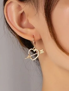 1 đôi Retro Tim & Thần tình yêu Mũi tên Hình dạng Hoa tai Dát Đầy Với Kim cương giả - Vàng - Xem 1