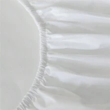 1pc Thick Soft Breathable Solid Color Waterproof Mattress Cover For Single Bed, Easy To Remove Wrinkle Protection, Suitable For All Seasons