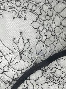 Black & White Lace Sexy Lingerie Set - Black and White - View 7