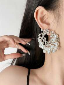 1pair Silver-Tone Asymmetrical Round Shape Pearl & Rhinestone Decor Vintage Style Earrings - Silver - View 4