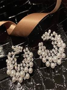 1pair Silver-Tone Asymmetrical Round Shape Pearl & Rhinestone Decor Vintage Style Earrings - Silver - View 6