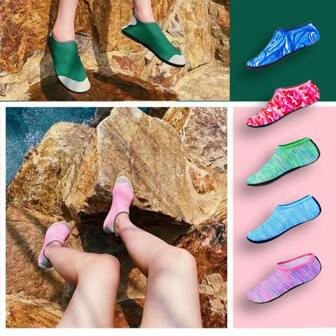 1 Pair Of Unisex Non-Slip Anti-Scratch Quick Dry Surf Swimming Diving Beach Socks/Yoga Socks