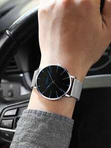 1入組男士不鏽鋼網帶石英手錶+ 1入組手鏈+ 1入組項鍊 (不含盒裝) - 銀色 - 查看 4