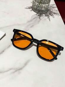 1pc Unisex European And American Style Square Frame Sunglasses, Sun-Blocking Eyewear For Fashion Lovers - Yellow - View 2