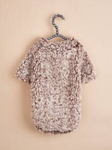 1入厚實純色保暖毛絨絨寵物連帽衣,適用於貓狗 - 摩卡棕 - 查看 1