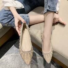 女士水钻和珍珠装饰 PU 平底鞋，优雅时尚户外闪亮公主鞋，方形鞋跟和低鞋面