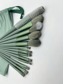 13件套便携式常青蓝化妆刷套装，包含腮红刷、眼影刷等，全套美妆工具，化妆刷套装，化妆刷套装，化妆刷套装，全套化妆套装，化妆刷套装，化妆刷套装，化妆礼盒套装