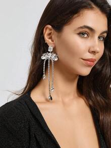 1 Đôi bông tai nữ thanh lịch đính đá pha lê, đế đồng, kiểu dáng tua rua dài, thích hợp cho tiệc tùng, đám cưới, cô dâu, chụp ảnh, trang trí thời trang. - Bạc - Xem 4