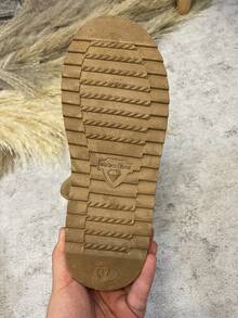 新品中筒加厚保暖内衬舒适冬季短靴防水防滑厚底无跟女靴 - 棕色 - 查看 6