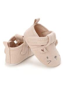 女童可爱婴儿鞋，软底步行鞋