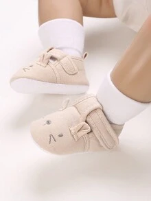 女童可爱婴儿鞋，软底步行鞋