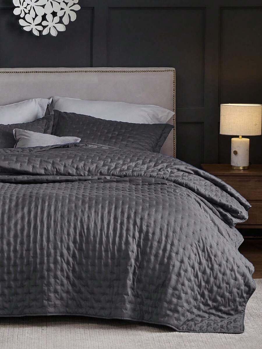 Bedsure Mother's Day Quilt Bedding Set - Soft Ultrasonic Quilt Set - Clover Bedspread, Includes 1 Quilt And 2 Pillow Shams(Twin Size Only Have 1 Pillow Sham), For Spring Decor, Wedding Decor, Easter Decor, Room Decor, Home Decor - Xám - Xem 1