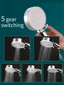 1組現代家用銀色淋浴套裝,包括淋浴花灑、支架和軟管