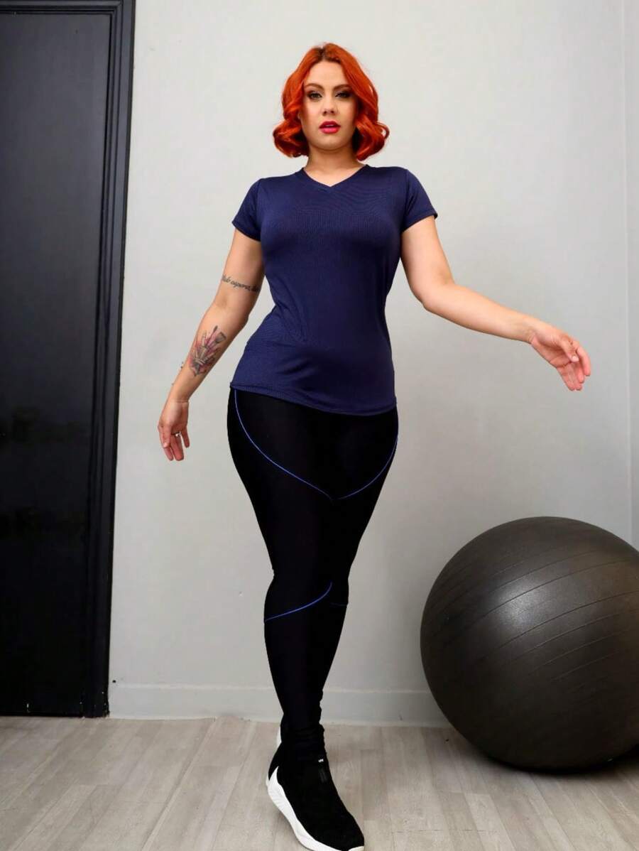 Women Two-piece Outfits - 藏蓝色 - 查看 1