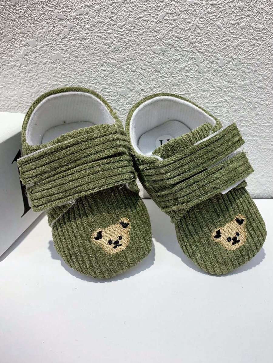 新款软底婴儿鞋，适合 1-11 个月男孩和女孩，混合舒适秋季/春季软底幼儿步行鞋