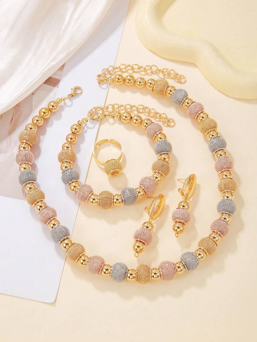 Luxury 4-Piece Set: Thick Chain Necklace, Bracelet, And Earrings, Fashionable Tri-Color, Suitable For Evening Gowns