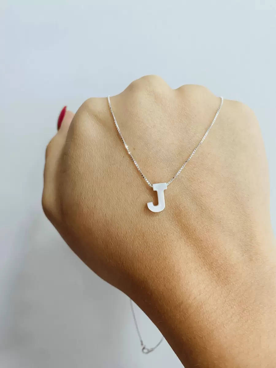Pendant Necklaces - J - Xem 1