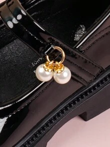 1pair Girls' faux Pearl Pendant & Artificial Patent Leather Flat Shoes, Suitable For Spring, Summer, Autumn And Performance