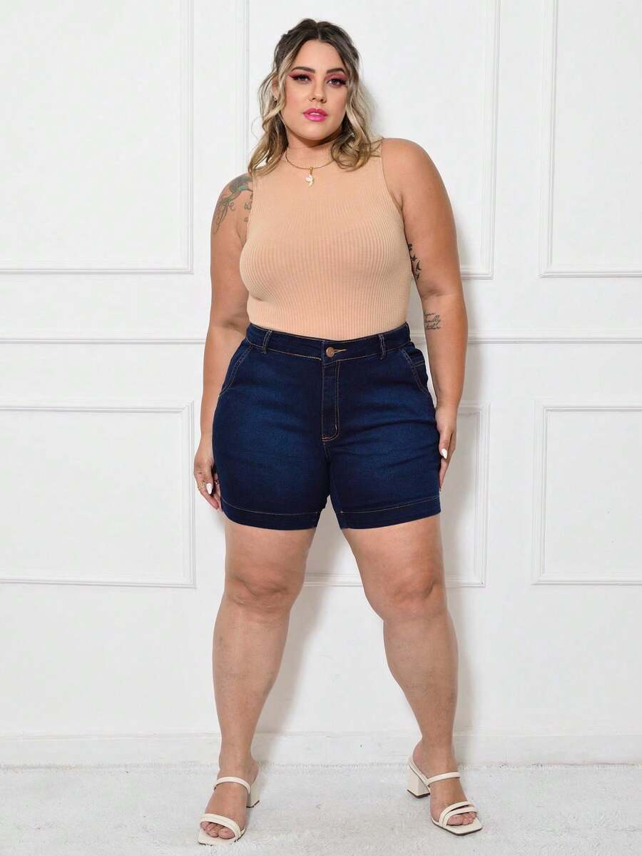 Plus Size Denim Shorts - 深色水洗藍 - 查看 1