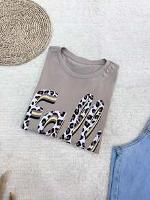 Women T-Shirts - 米色 - 查看 2