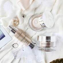 Moisturizers - 無色 - 查看 5