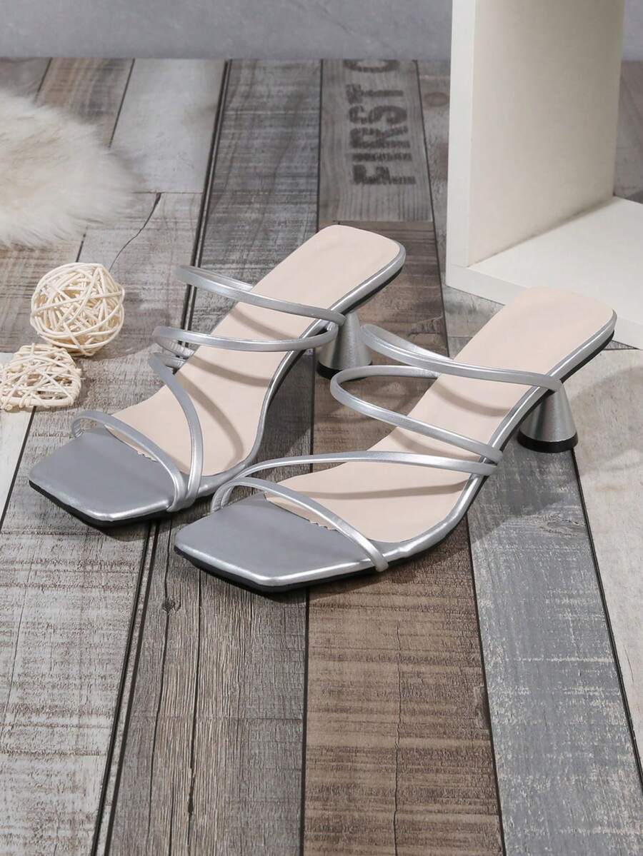 Giày sandal hở mũi quai tối giản, gót cao mỏng, phong cách thích hợp, thiết kế mùa hè mới 2025, thoải mái