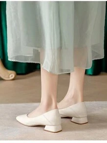 女鞋2023新款韓風軟底護士尖頭粗跟女鞋,白色