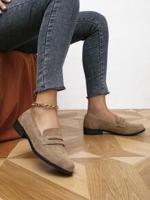 女款平底皮革懶人鞋，低幫鞋款，阿爾卑斯山女鞋，女款平底休閒鞋，室內鞋