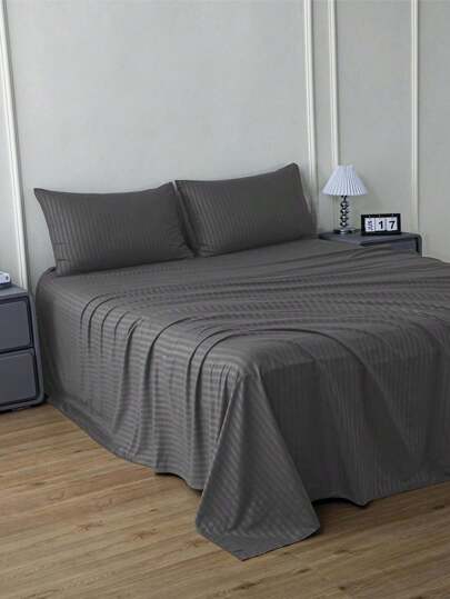 Set sábanas para cama Matrimonial Estilo Jacquard rayada 3000 Hilos, Tela fresca, Suave, Ligera y Ajustable 4 piezas/(1 Forro,1 Sábana/ 2 Fundas)