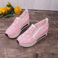 夏季新款女士花繡帆布鞋,韓風厚底透氣休閒運動增高內增鞋 - 玫紅色 - 查看 1