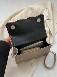 Đúng mốt Màu thuần Retro Túi đeo vai dây xích - Màu Khaki - Xem 6