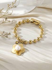 金色不鏽鋼大梅花&珍珠手鍊,適合女性日常佩戴