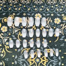 24入組t形假指甲,短款芭蕾粉色漸變假指甲,霜糖條形壓縮假甲,設計給女性、女孩和學生再次使用的短款芭蕾假甲,附送1份果凍膠和1份指甲文件