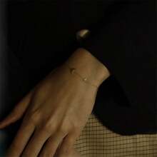 1入款925鍍14k金個性化月亮和星星手鍊,適合女性日常穿戴