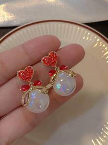 1對精美的人造珍珠蝴蝶結、心形、鑽石和美人魚主題甜美奢華的耳墜，適合約會和晚宴派對 - 紅色 - 查看 2