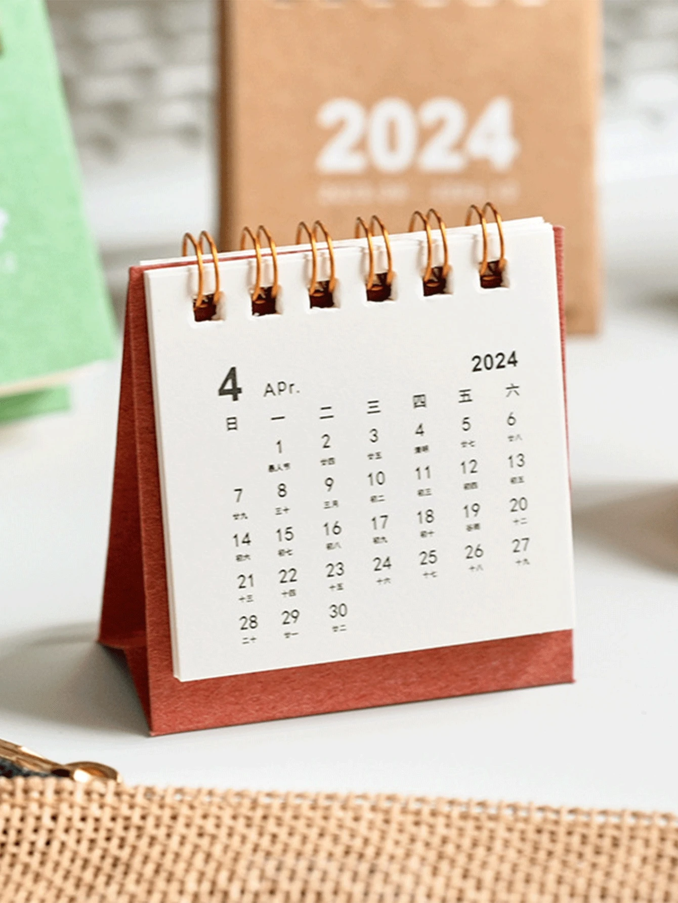 1pc Mini Desktop Calendar With Creative Digital Graphic Design ...