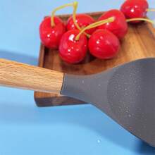 1入組/套矽膠和木柄廚房用具套裝包括刮刀,鍋鏟,長柄勺和過濾勺適用於烹飪 - 刮刀 - 查看 12