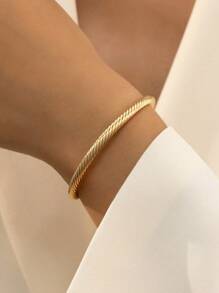 1pc Metallic Minimalist Letter Detail Open Cuff Bracelet - Anniversary Gift - Yellow Gold - View 11