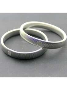 Fashionable Elastic Spring Bracelet For Men, Metallic Cuff Bangle - Silver - View 4