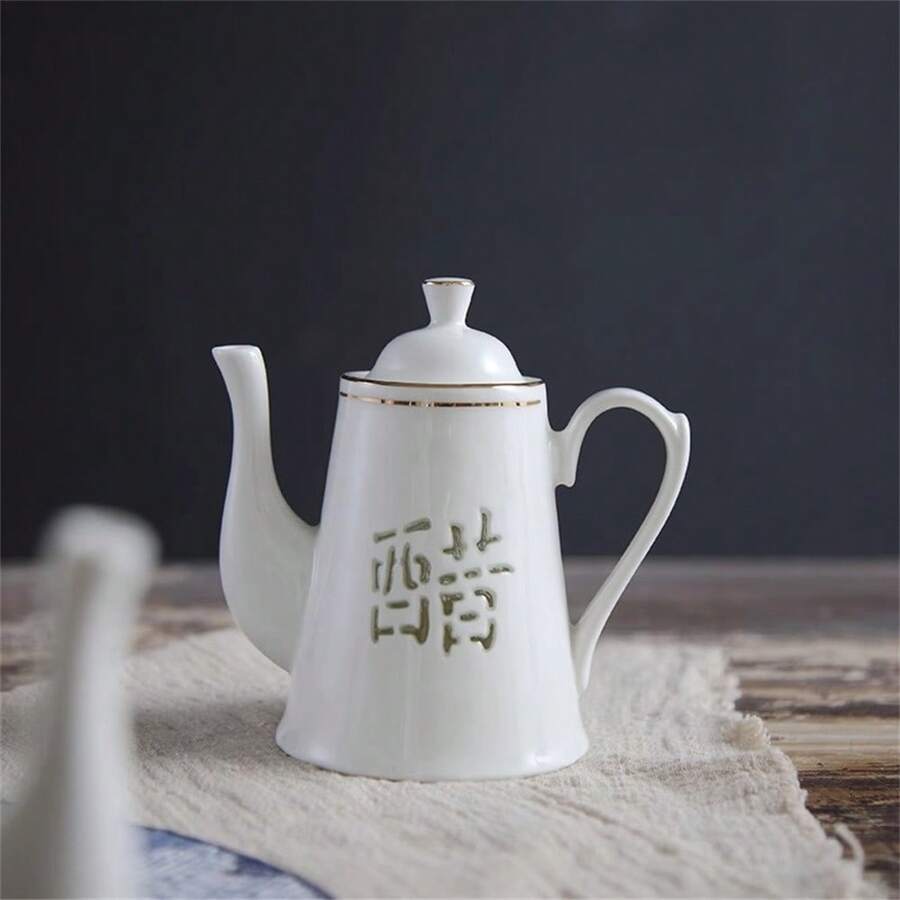 250ml Ceramic Hollow Out Vinegar/oil Bottle With Gold Rim, Creative Tableware For Hotels/restaurants - White - View 1